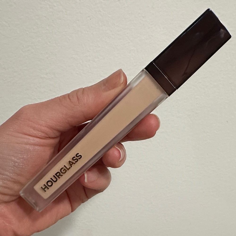 Hourglass Concealer — 3.8 Drift—new